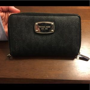 Black Michael Kors wallet